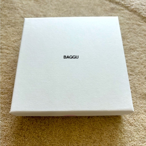 Baggu Circle Wallet Powder Pink - Picture 6 of 6